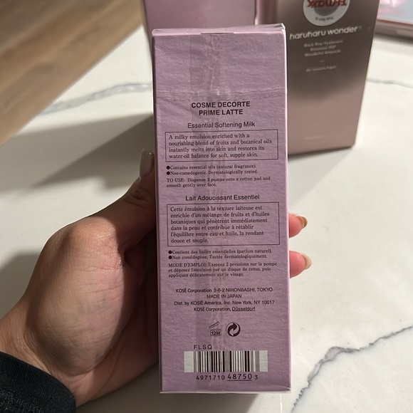 Decorte Prime Latte “Essential Softening Milk” - Picture 2 of 5